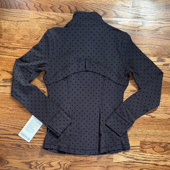lululemon athletica define jacket nulu *flocked polka flock black size 8 NWT - Picture 4 of 6